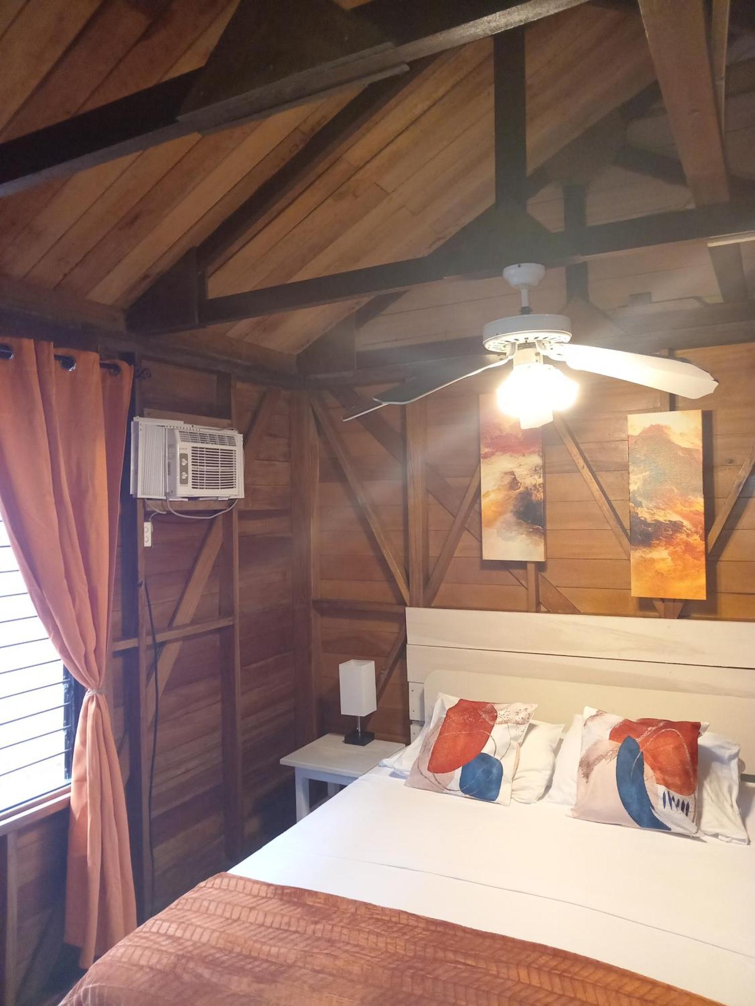 Villa Bahia Del Sol 보카스 타운 외부 사진